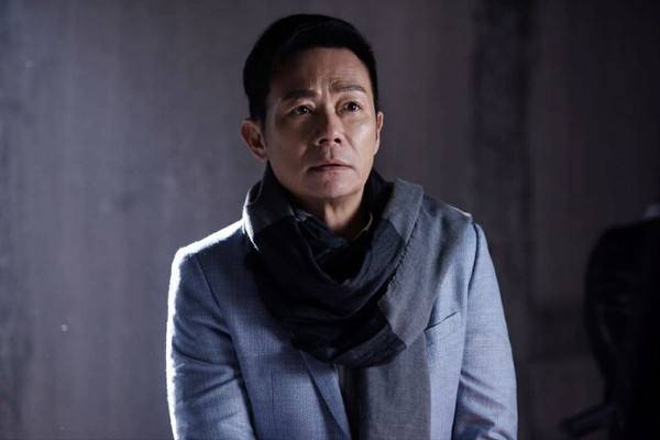 不老型男出身清贫之家经历高低起伏曾意外撞死粉丝后悔不已