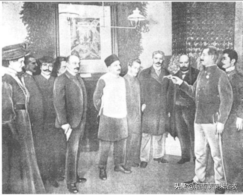 向我开枪吧！我是打不死的小强，话说防弹衣发明史上那些有趣的事