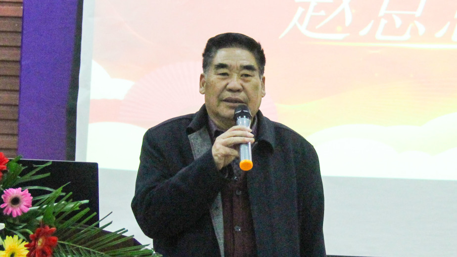 隆鑫致敬奋斗者,隆鑫动力摩托