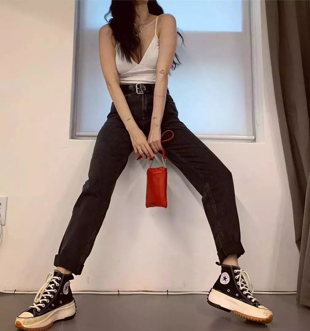 杨幂穿初恋鞋视频,杨幂潮鞋