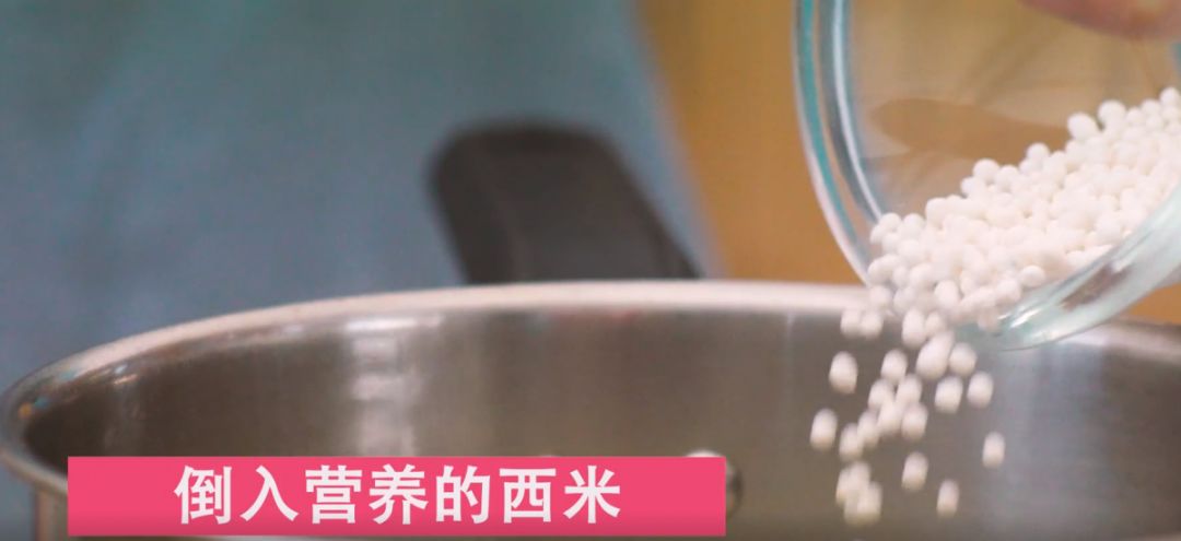 龟苓膏是夏季非常好的食品,夏天消暑龟苓膏在家里应该怎么做