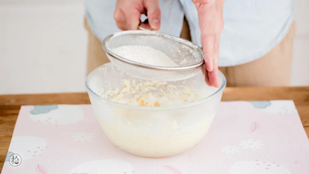 超简单的圣诞曲奇,萌萌的小饼干