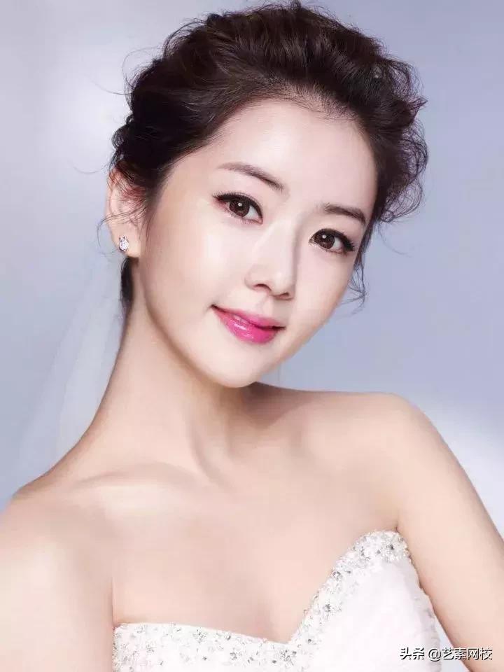 适合素颜涂不干的口红有哪些,适合纯素颜涂的口红