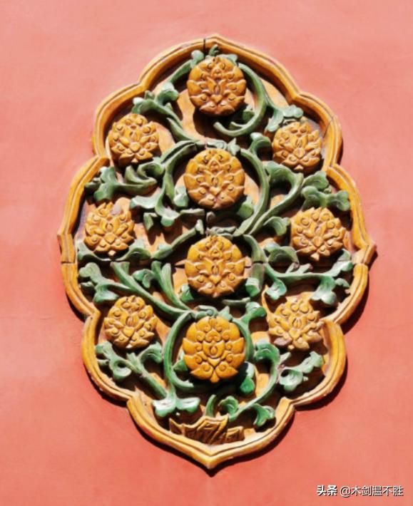 中国陶瓷琉璃馆历史,中国琉璃发源地