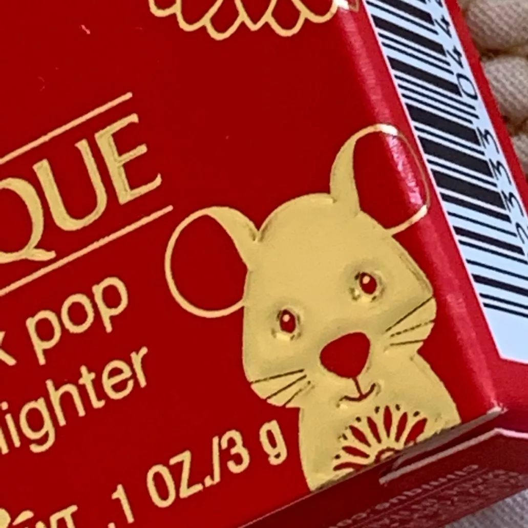 不到半天就火速售罄,才0.1秒就售罄