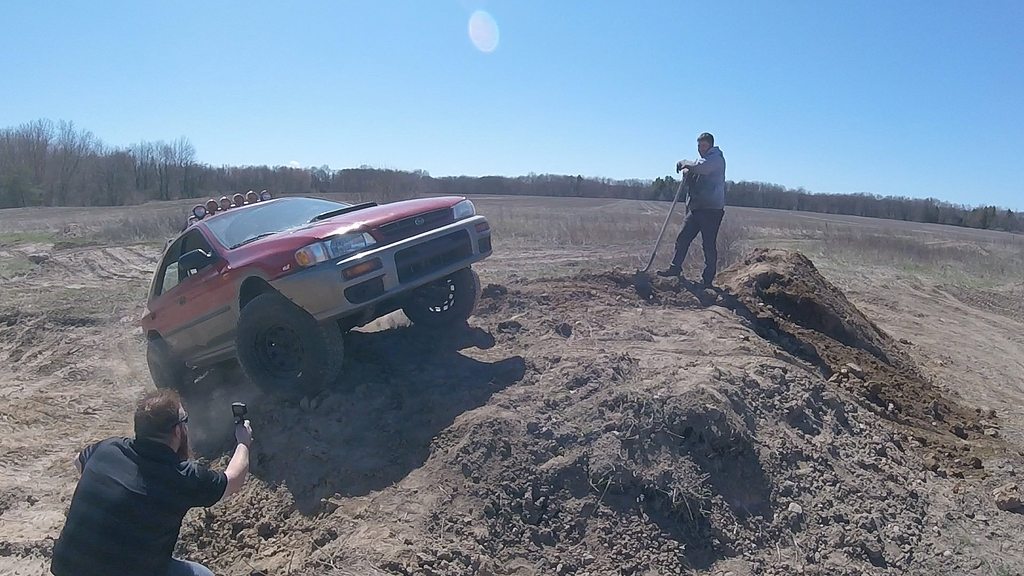 出售二手斯巴鲁翼豹,斯巴鲁翼豹改旅行版