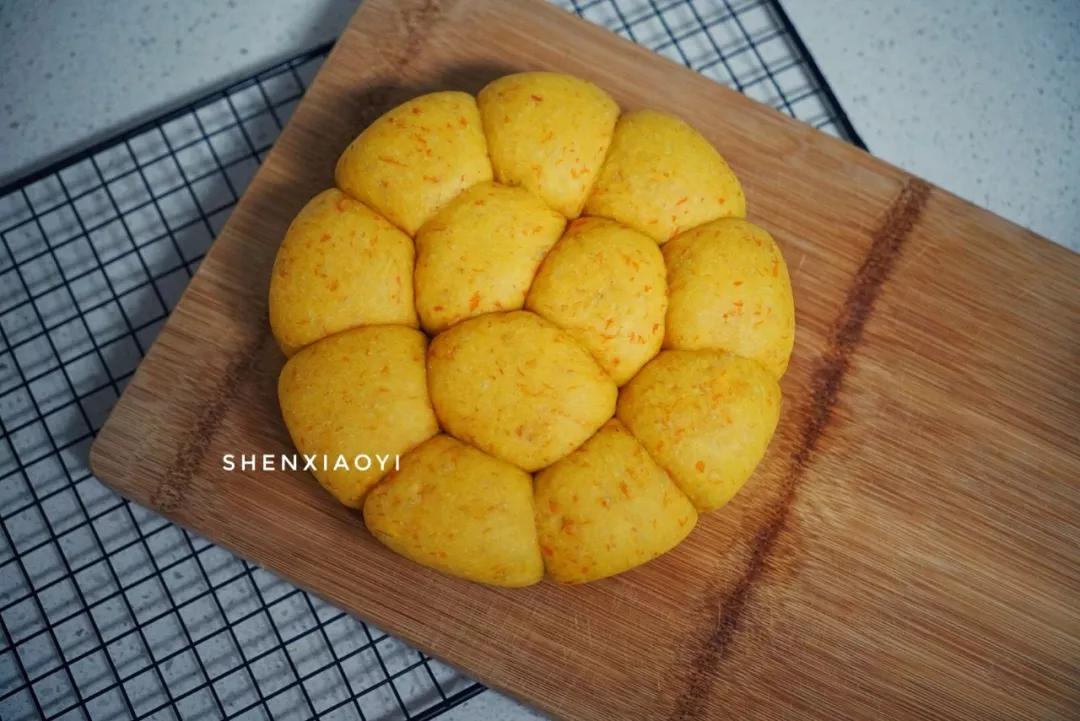 南瓜发糕可以用电饭煲做吗,电饭煲南瓜红豆面包做法视频