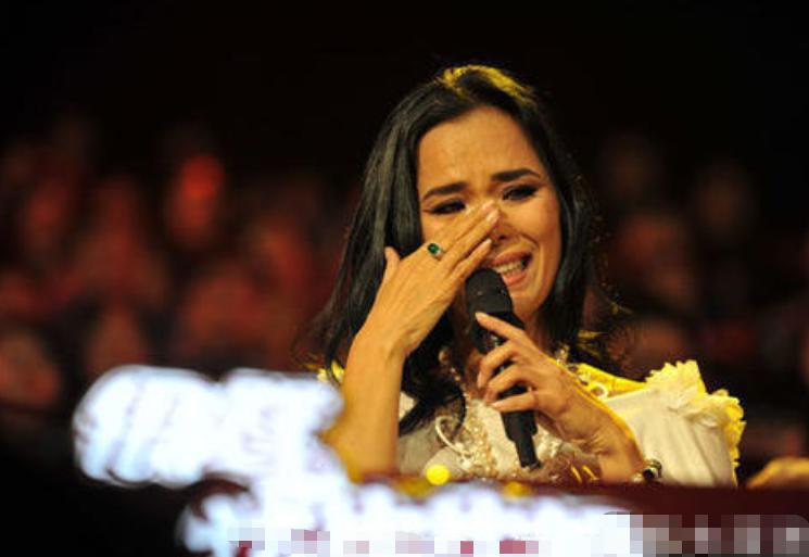 李谷一和二婚丈夫照片,一婚嫁恩师二婚嫁王刚视频