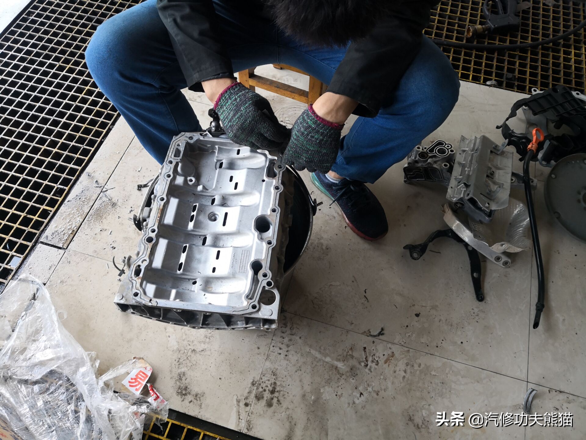 上海大众SUV销量王途观烧机油、漏机油被人乱修一通差点搞报废