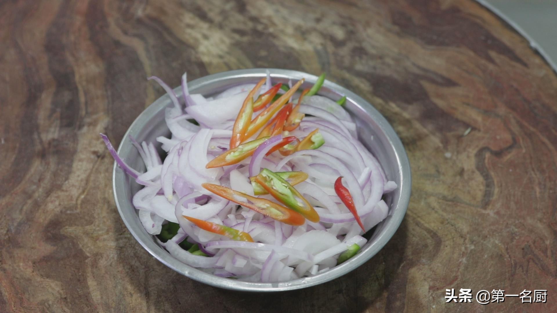 饭店的炒粉丝是哪种粉丝,饭店炒的粉丝叫什么