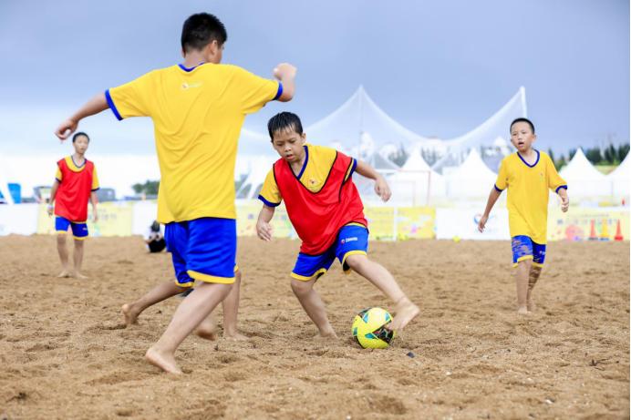 2020海南沙滩足球明星公开课开课啦！前国脚王涛亲自授课