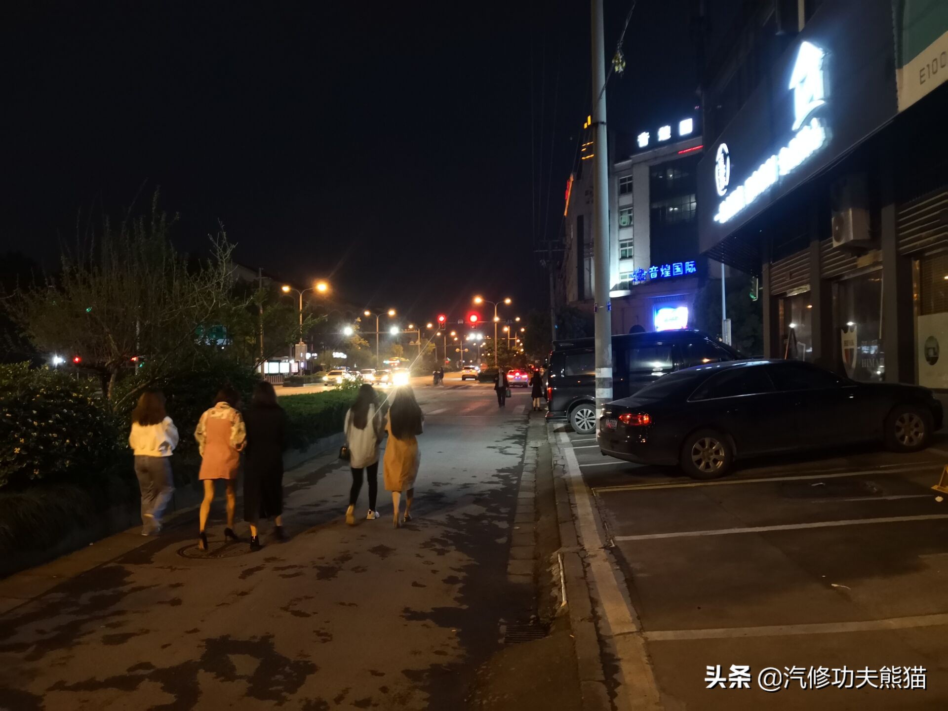 上海大众汽车suv途观价格,上海大众suv车5年后返修率多少