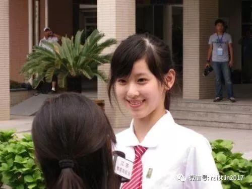 中国校服为啥那么难看,中国校服品牌问题