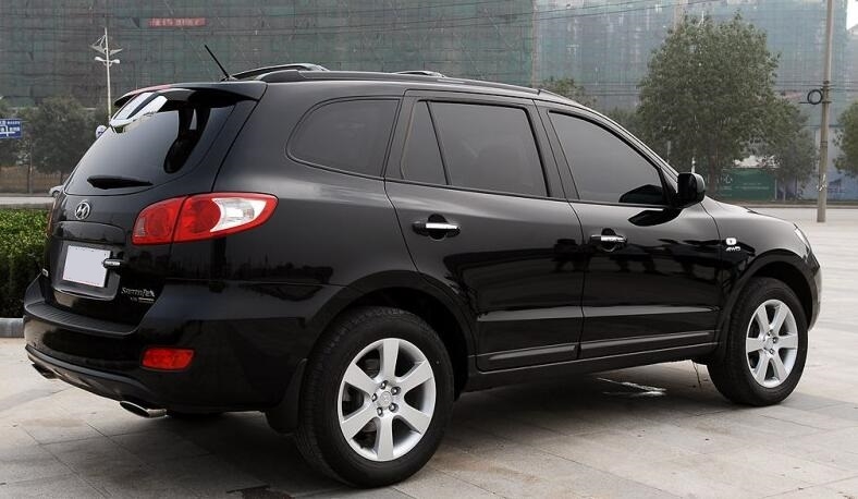 配备四驱和7座的中型SUV，9万公里的*口车进**卖6万