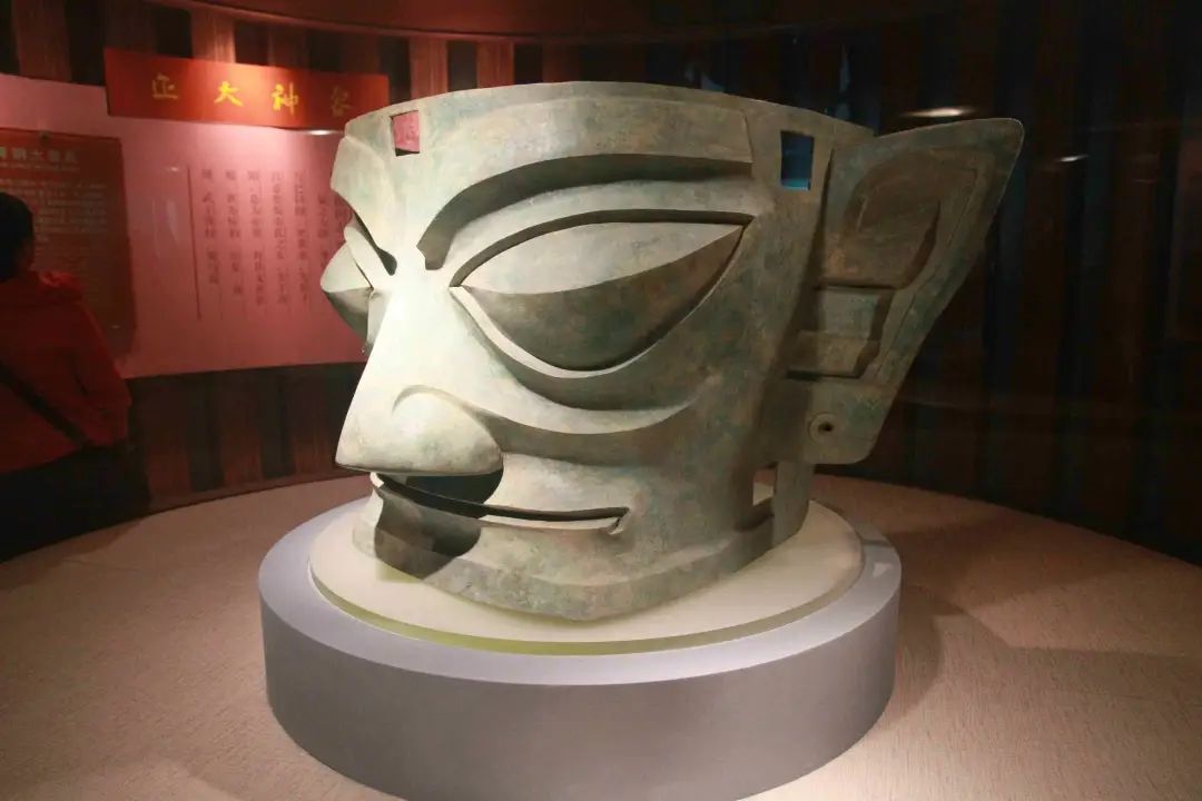 因为一首歌而爆火的城市,靠着一首歌走红的人