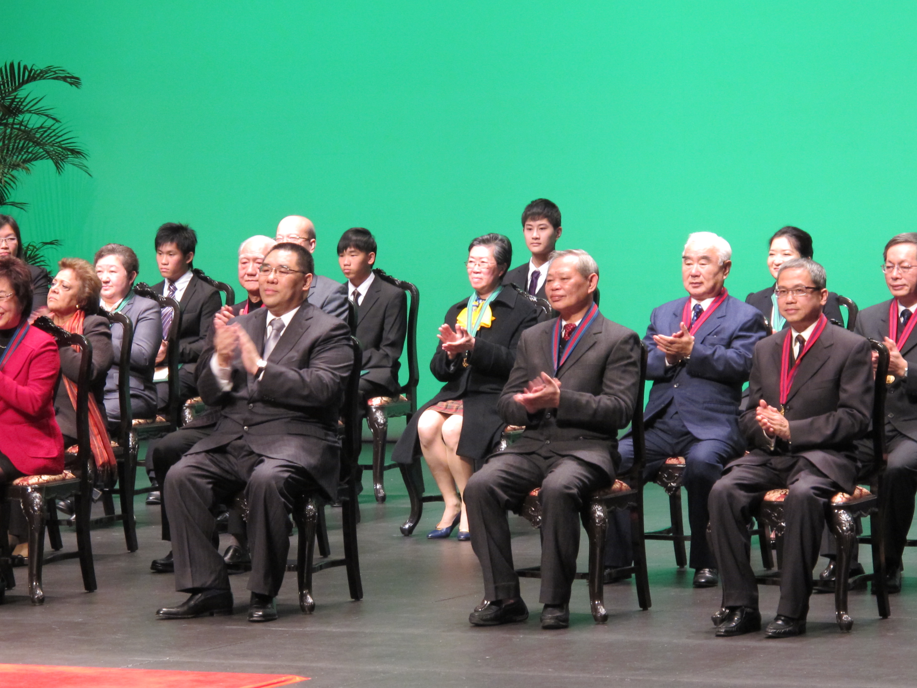 程祥徽语言立论诗文言情