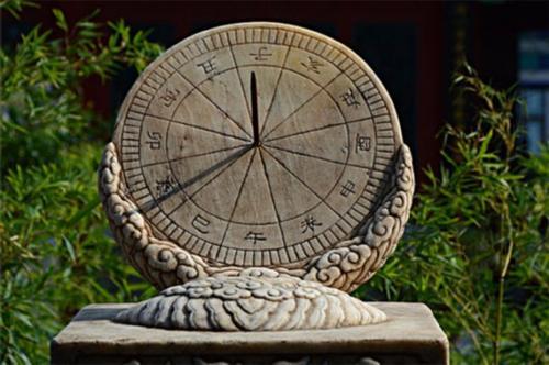 立春为什么是22点58分39秒呢,几点几分几秒立春是怎样计算的