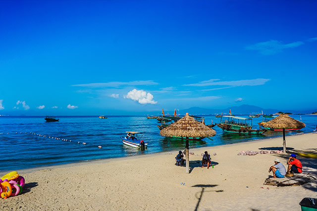 中国十大海滩美食排行榜,中国最美的海滩前十名