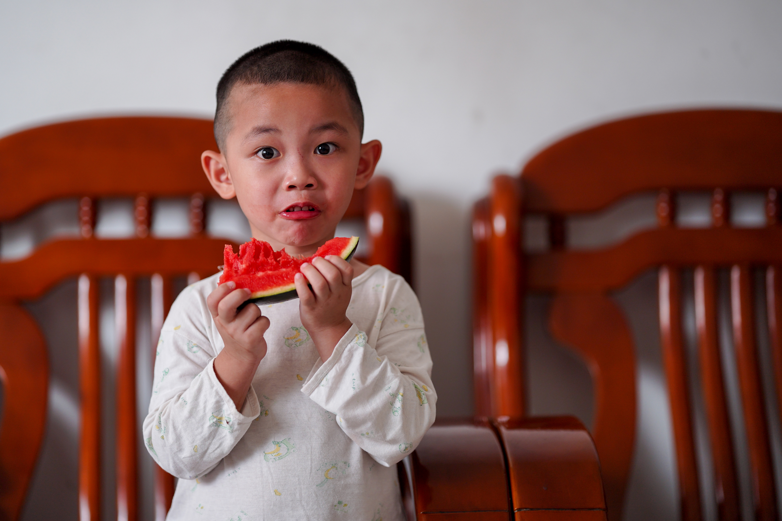 索尼适马851.4定焦镜头,适马85f1.4索尼微单