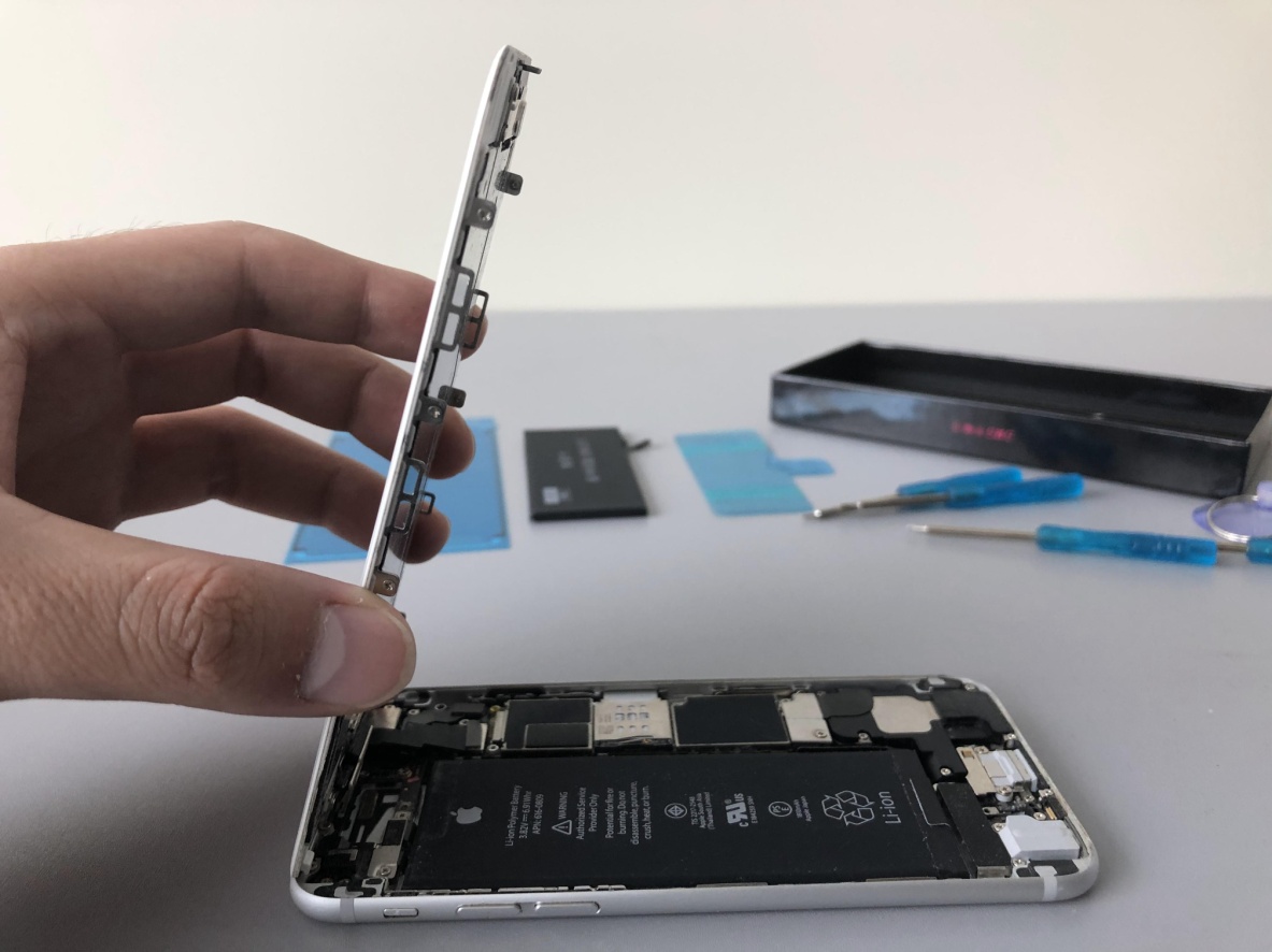 如何更换苹果手机电池的方法,苹果15.2系统如何看是否更换电池