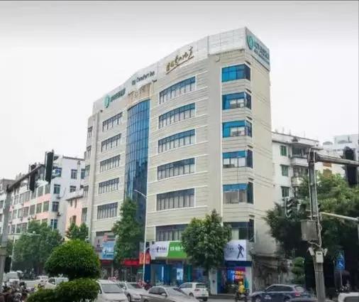 鐜夋灄鏃呭瀹氱偣閰掑簵,鐜夋灄瀹氱偣閰掑簵