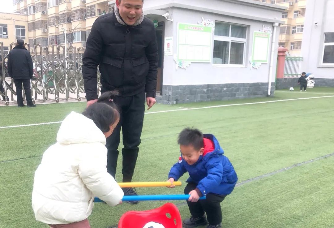 幼儿园足球展示活动方案,幼儿园足球展示活动