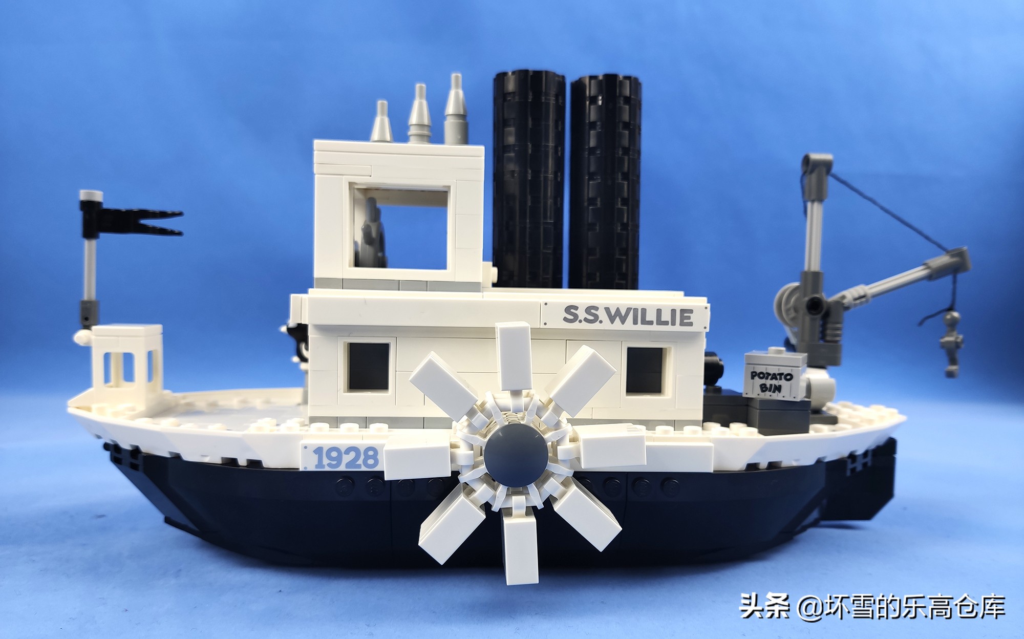 乐高米奇蒸汽船开箱,乐高威利号汽船价格