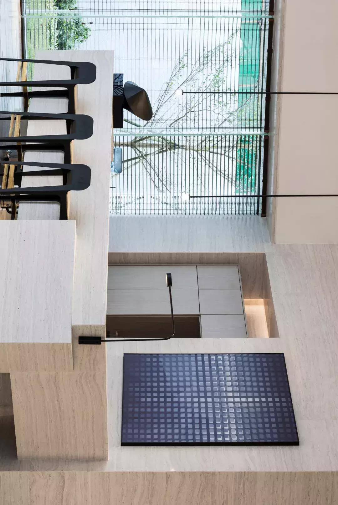 极简风高级感配色方案,高级灰意式极简沙发