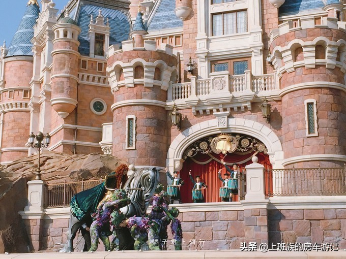 上海迪士尼超详细吃住行玩攻略,上海迪士尼私家车停车攻略