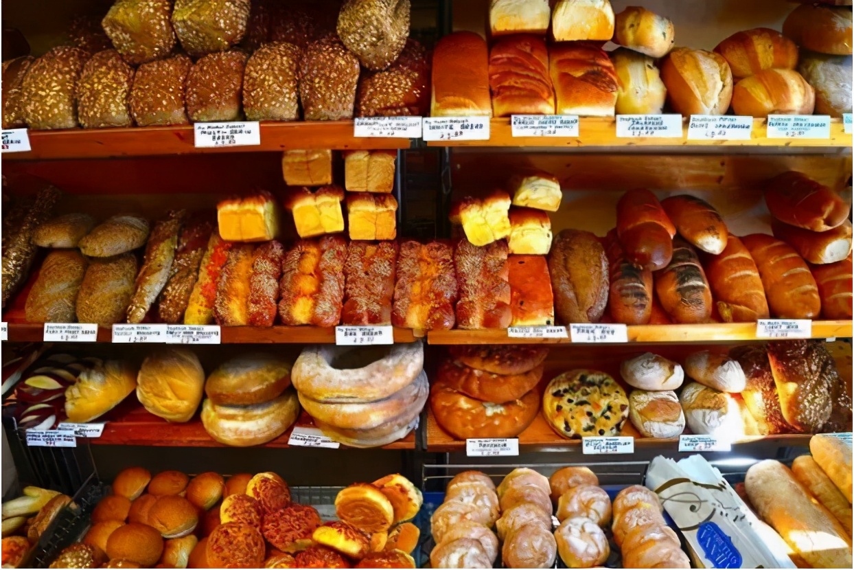 面包店上班的收银真实感受,面包店收银员上班的真实感受