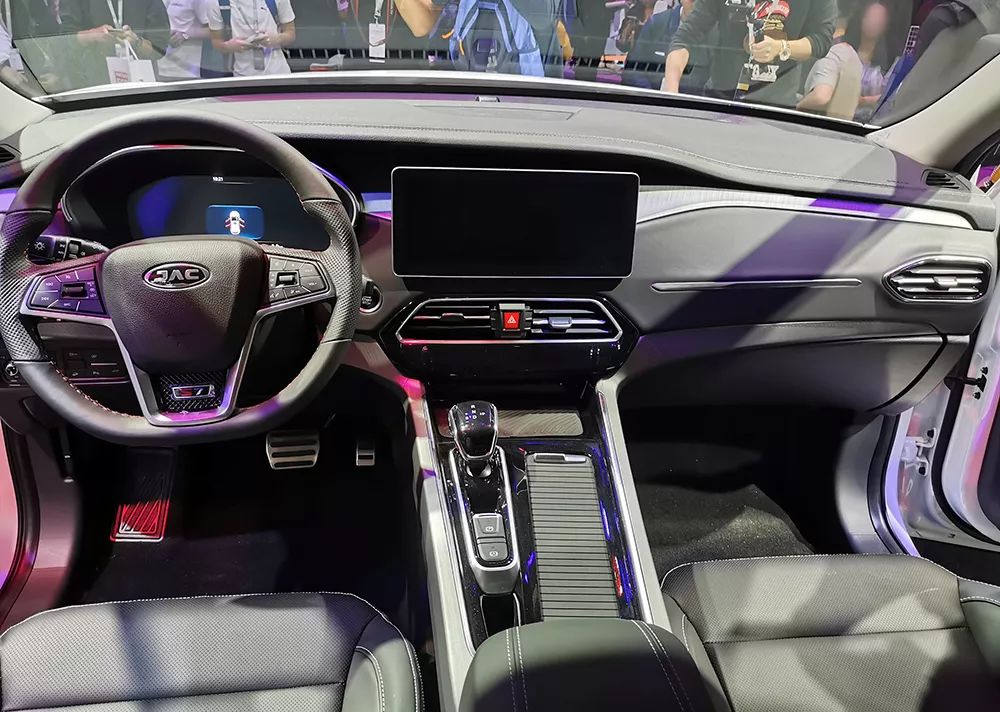 江淮汽车下周有什么发展,江淮汽车转型新能源的优劣