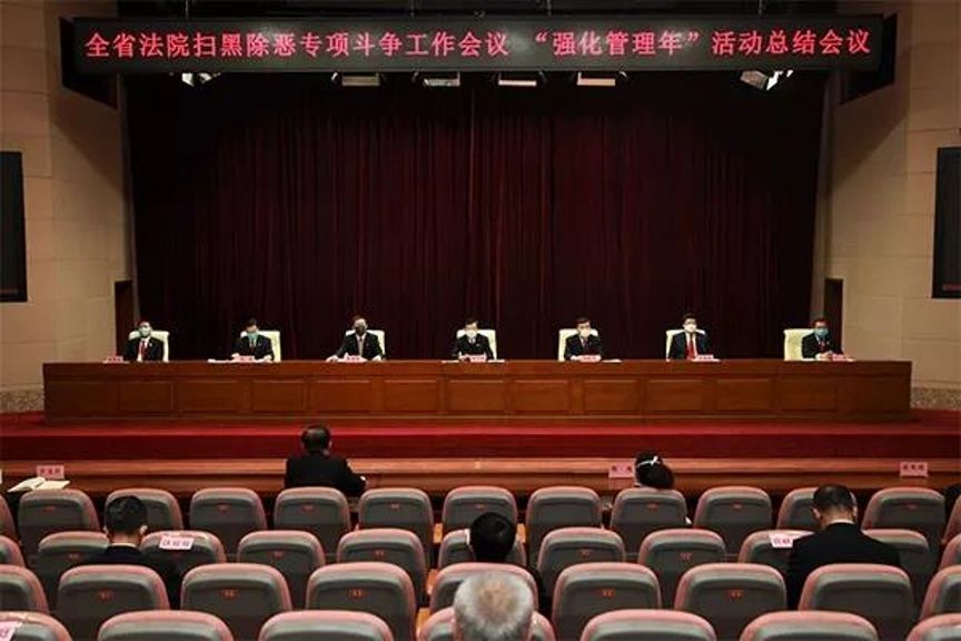 代购、买菜、测体温……4100余名“副书记”守护社区一线