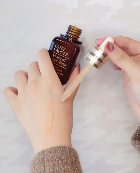 雅诗兰黛小棕瓶vs兰蔻发光眼霜,雅诗兰黛小棕瓶和兰蔻小黑瓶谁好