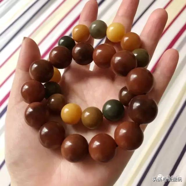 盘玩包浆后变黑的文玩,包浆手串盘玩11毫米