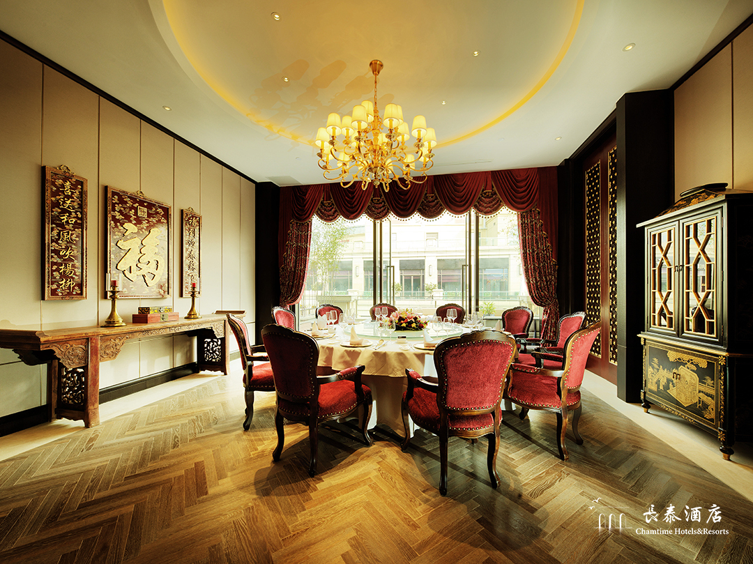 从托斯卡纳风到虹夕诺雅范儿，长泰洲颐酒店五周年“经历”了什么