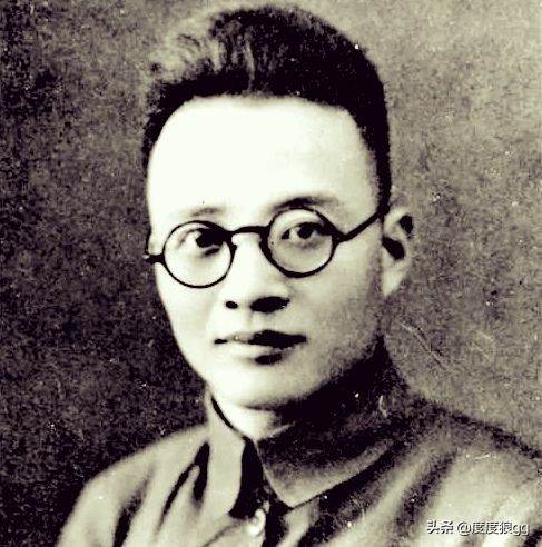 *剑英叶**副官持火漆信寻找项英,陈毅问能给我看看吗?顾玉良:不行