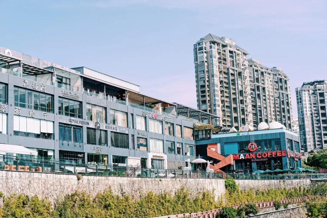 附近香蜜湖,香蜜湖入口