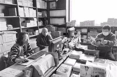 济南章丘新华书店开门了么,书店开门营业时间表