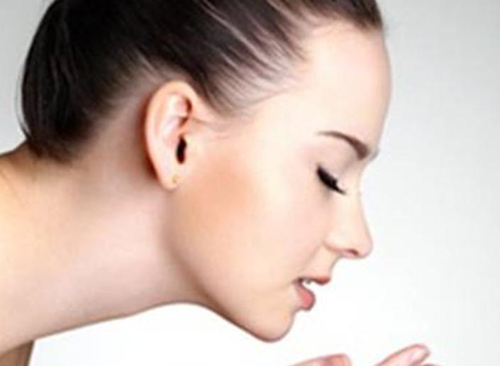 什么样的爽肤水不油腻补水效果好,什么样的爽肤水好用又清爽