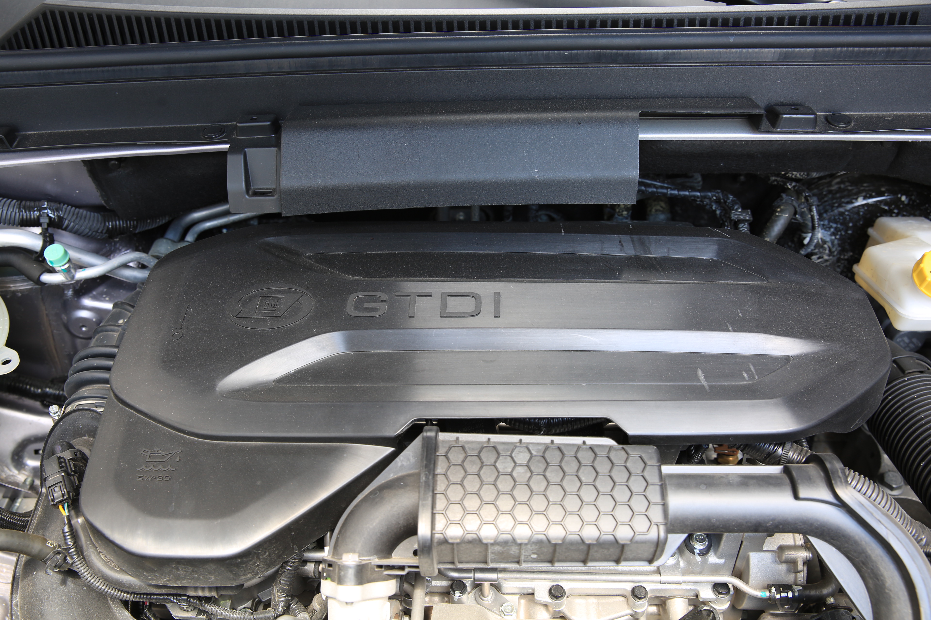 15万预算放弃了低配的合资车,吉利icon5