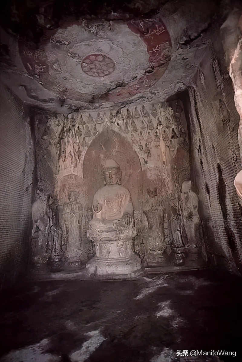 敦煌藻井莲花纹样大全,配图并简述藻井的装饰手法特点