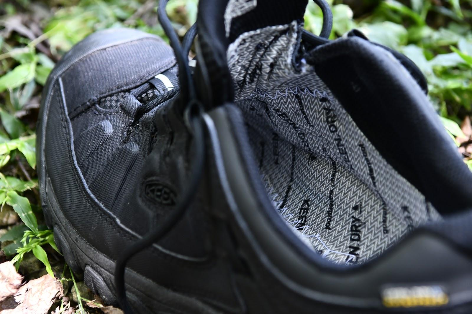 户外登山鞋哪种比较好用耐穿,小白入门登山鞋怎么选购