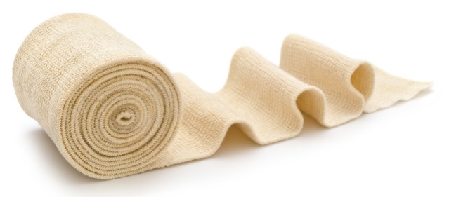 我摔得青紫一片,他说是牛仔裤褪色,这样的男人还能要吗?