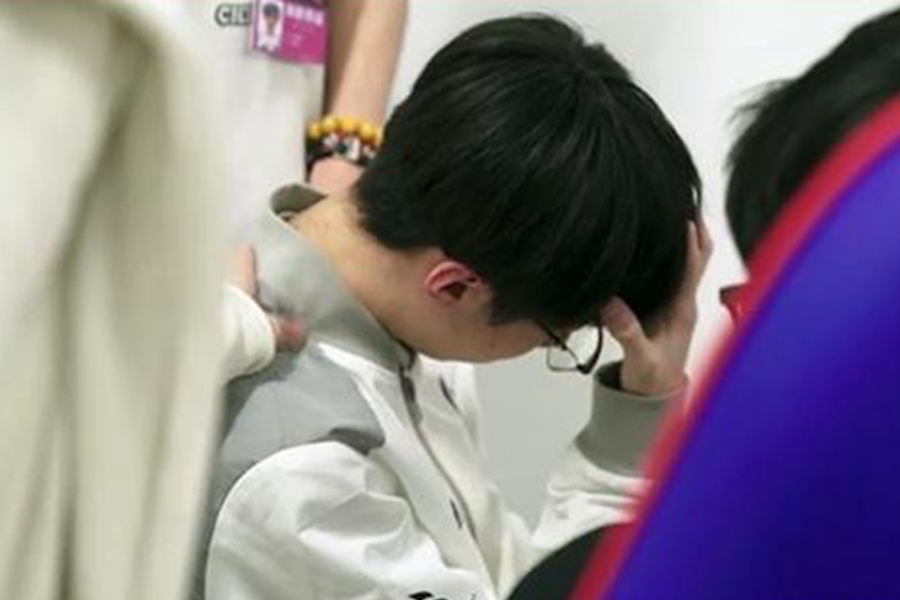 电竞圈遭饭圈*破爆**？前LPL选手被改编成玛丽苏女主，腾讯下场护短