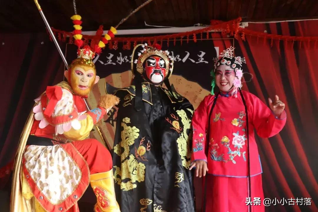 今年花灯庙会在哪里 (山东庙会花灯哪里好玩)