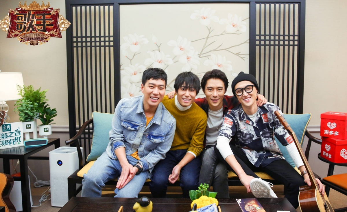 刘宇宁在直播谈参加歌手的委屈,刘宇宁是怎么登上歌手舞台的