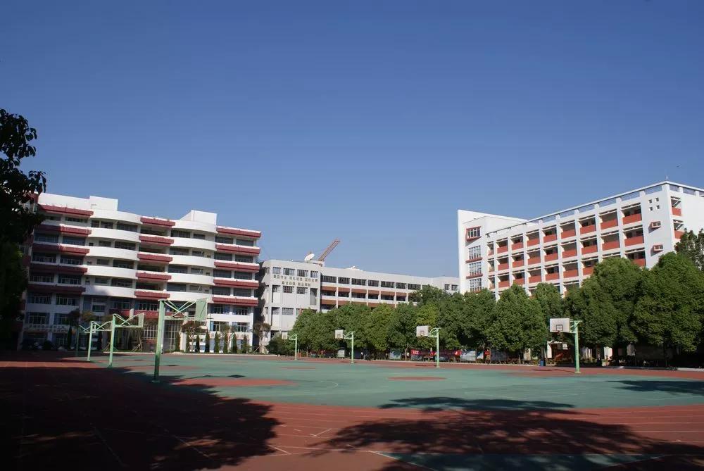 昆明市五华区公办初中排名,昆明市文林小学对口初中