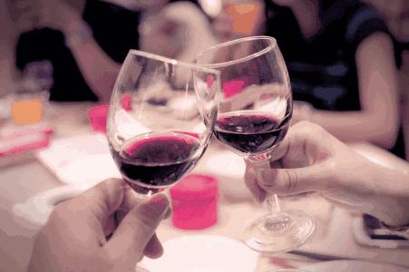 喝酒会让人变傻?致癌?你还在喝吗?