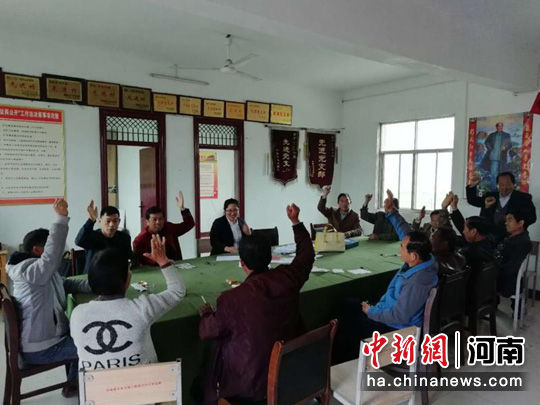 鄢陵农商银行放贷,小额农贷为鄢陵花农致富插上翅膀