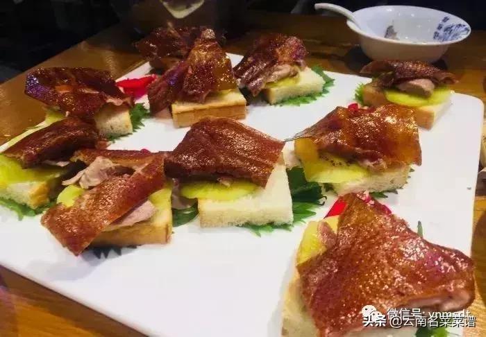 坐落在昆明西山脚下的一条美食街,云南昆明十大美食街